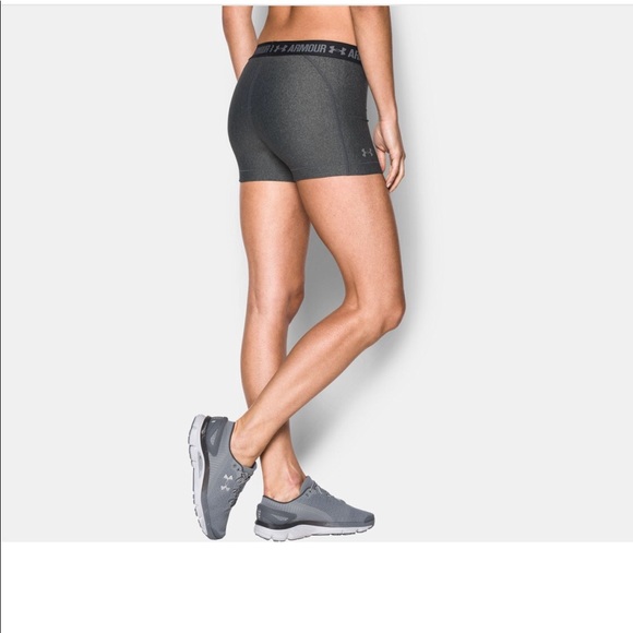 Under Armour shorties - Picture 5 of 5